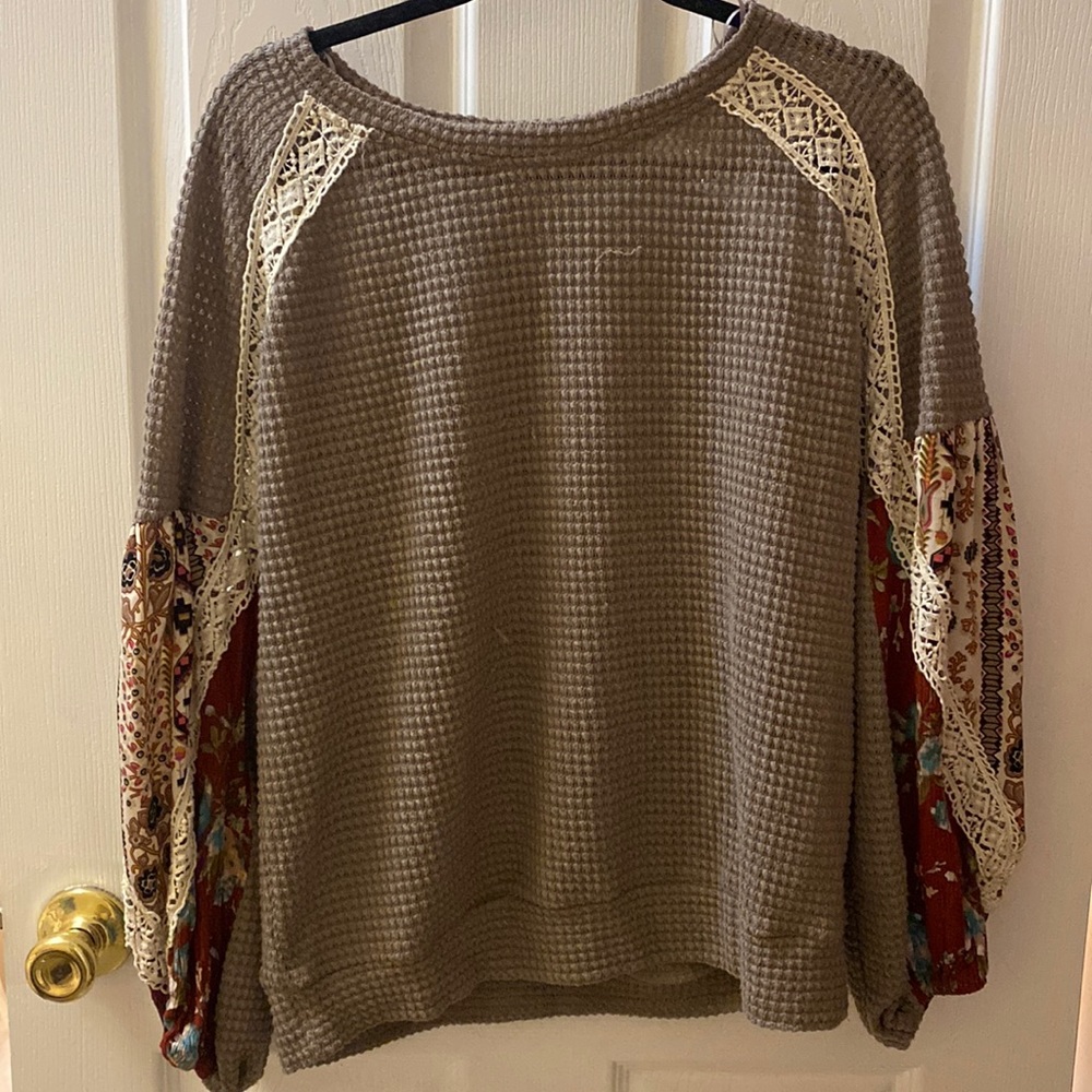 Three Bird Nest top